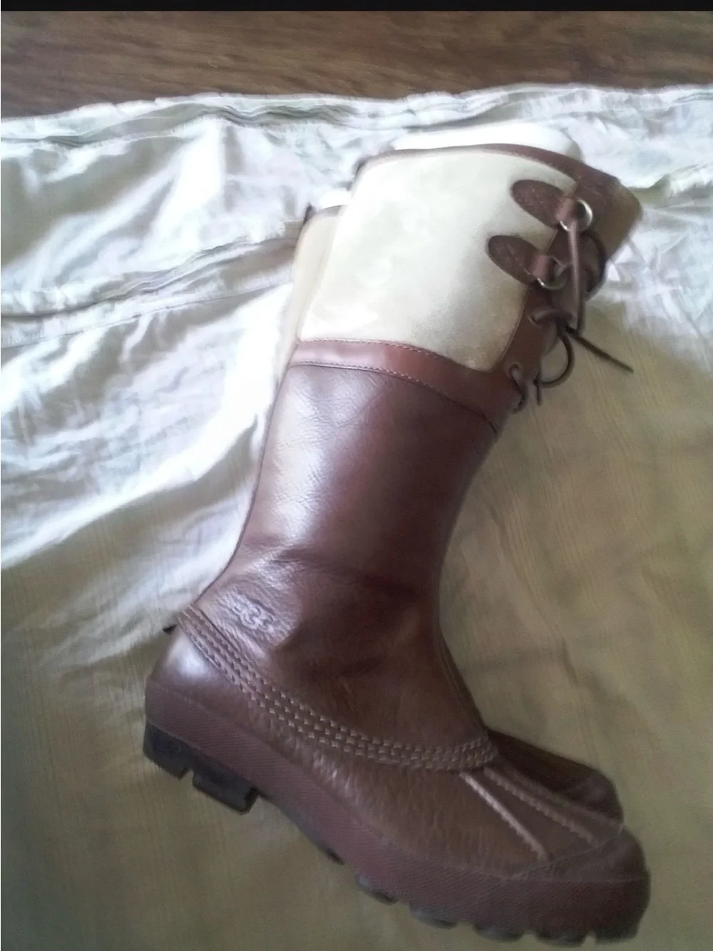 Women's Brown and Cream Insulated Lace-Up Winter Boot